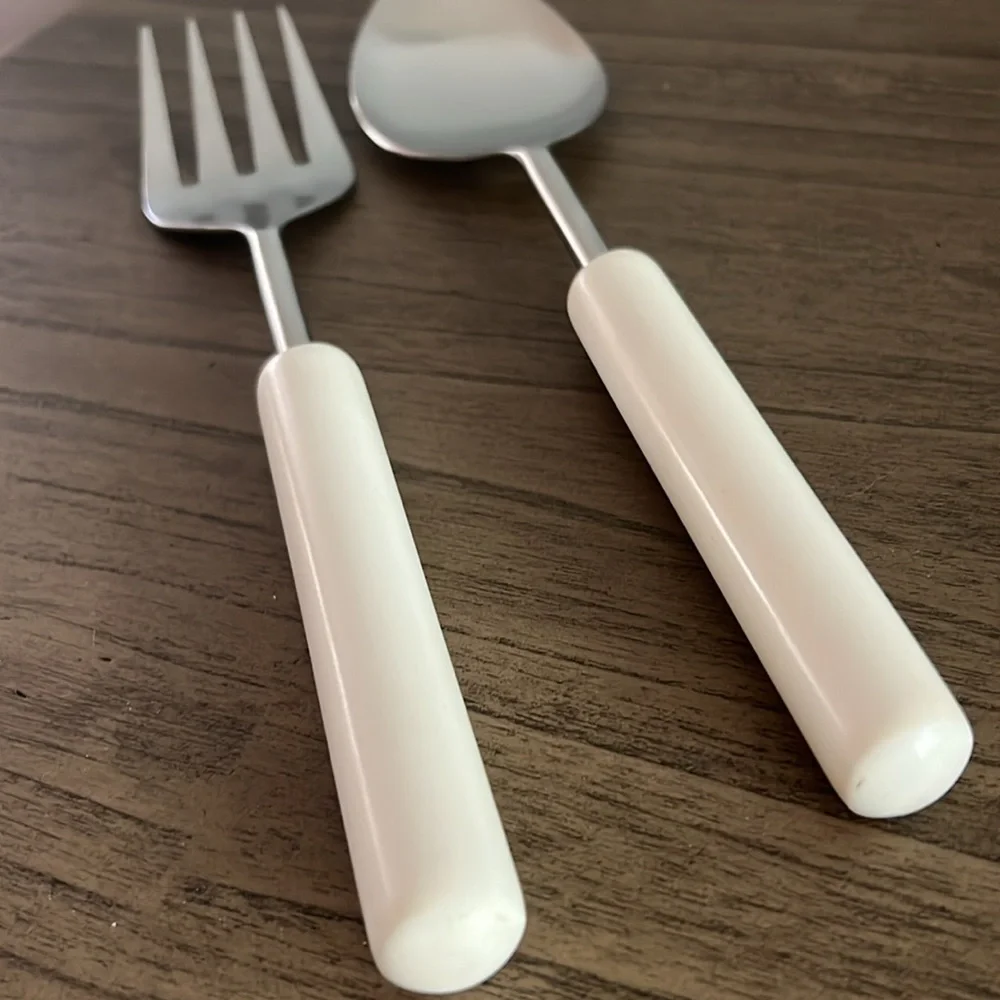 NEW White Serving Utensil Set